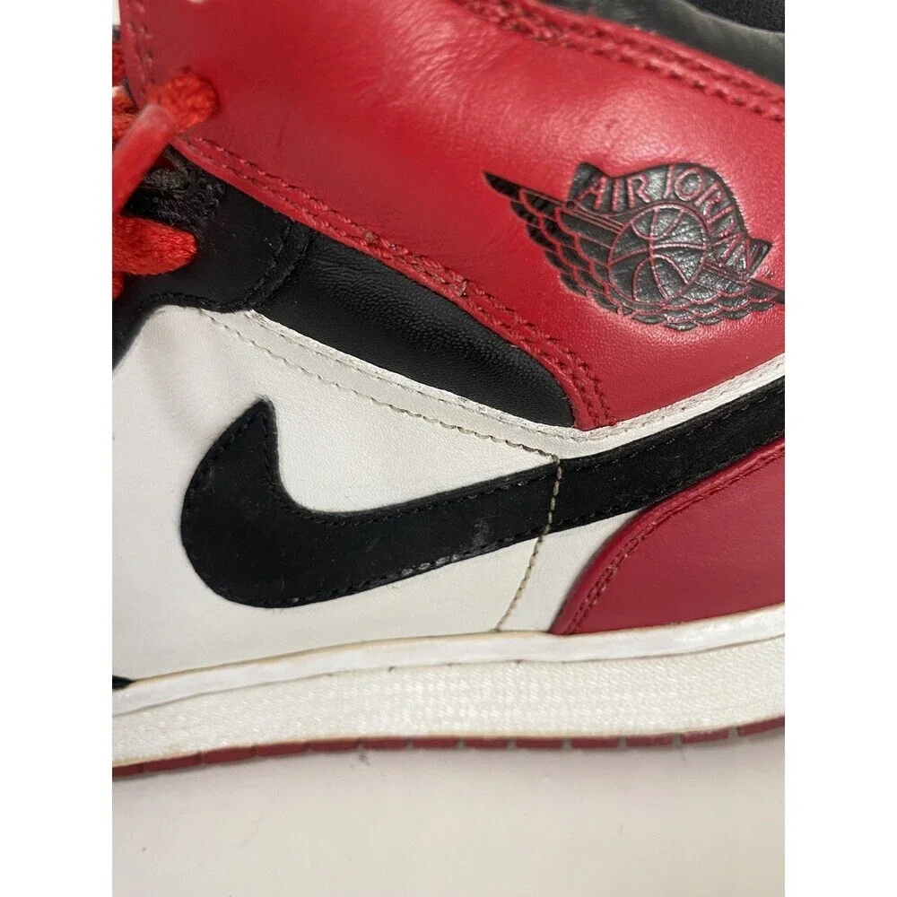 Nike Air Jordan Retro 1 Old Love 2007 Black Toe Youth 6 Women's 8